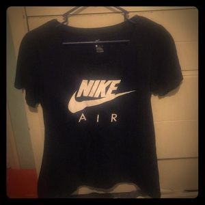 Blue nike girl shirt! Worn twice! Good condition!